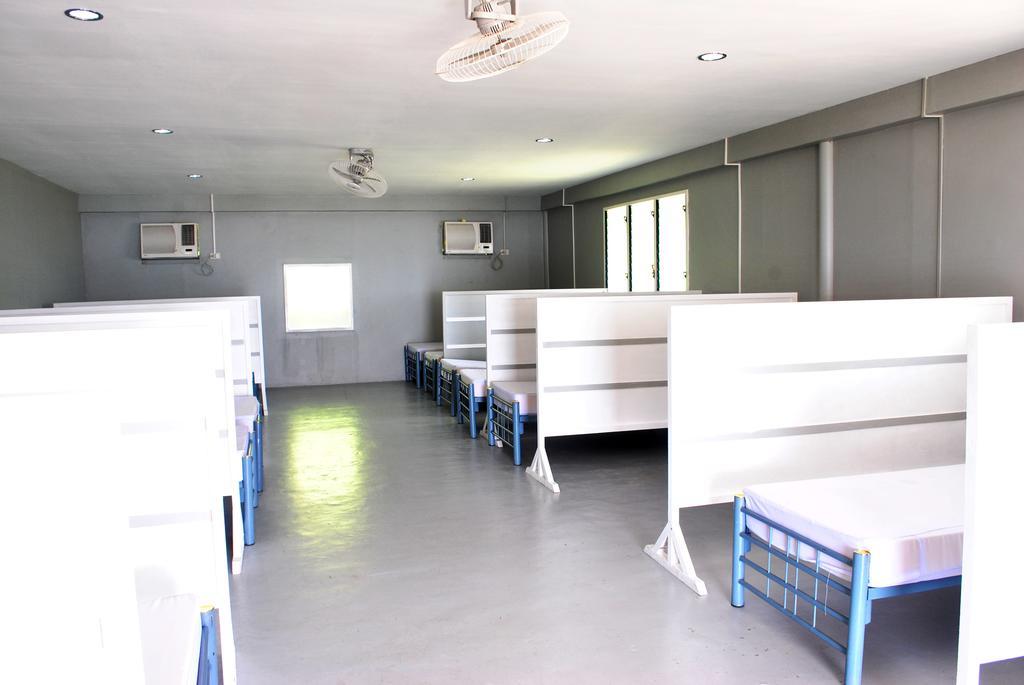 Leyte Park Resort Hotel Tacloban Zimmer foto