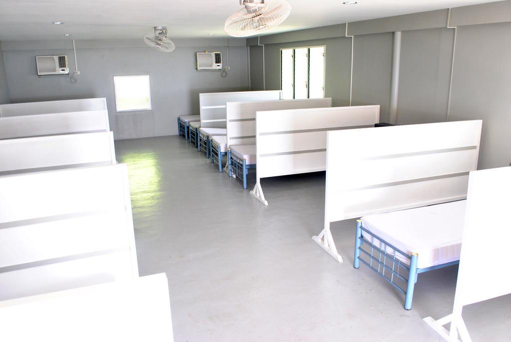 Leyte Park Resort Hotel Tacloban Zimmer foto