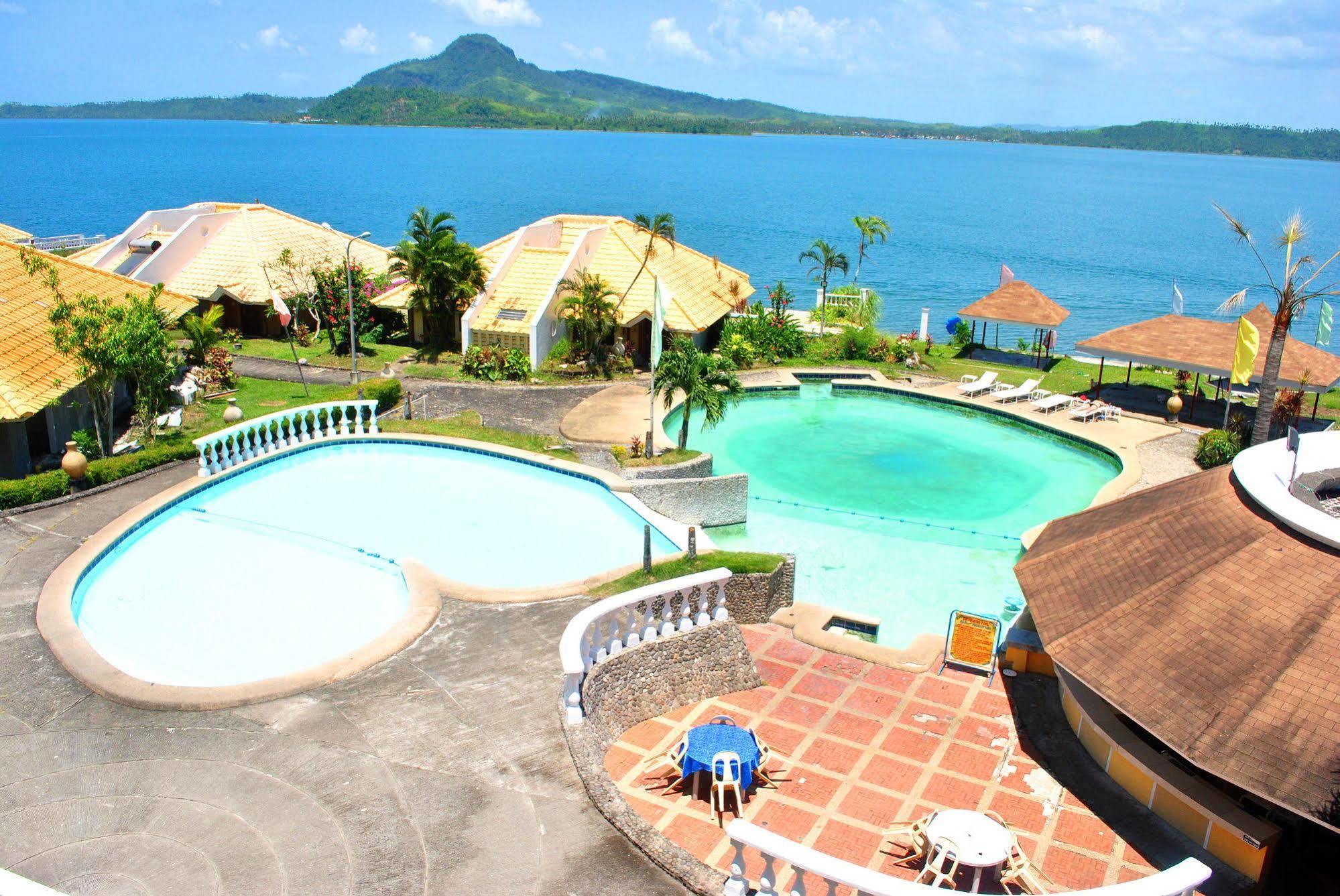 Leyte Park Resort Hotel Tacloban Exterior foto