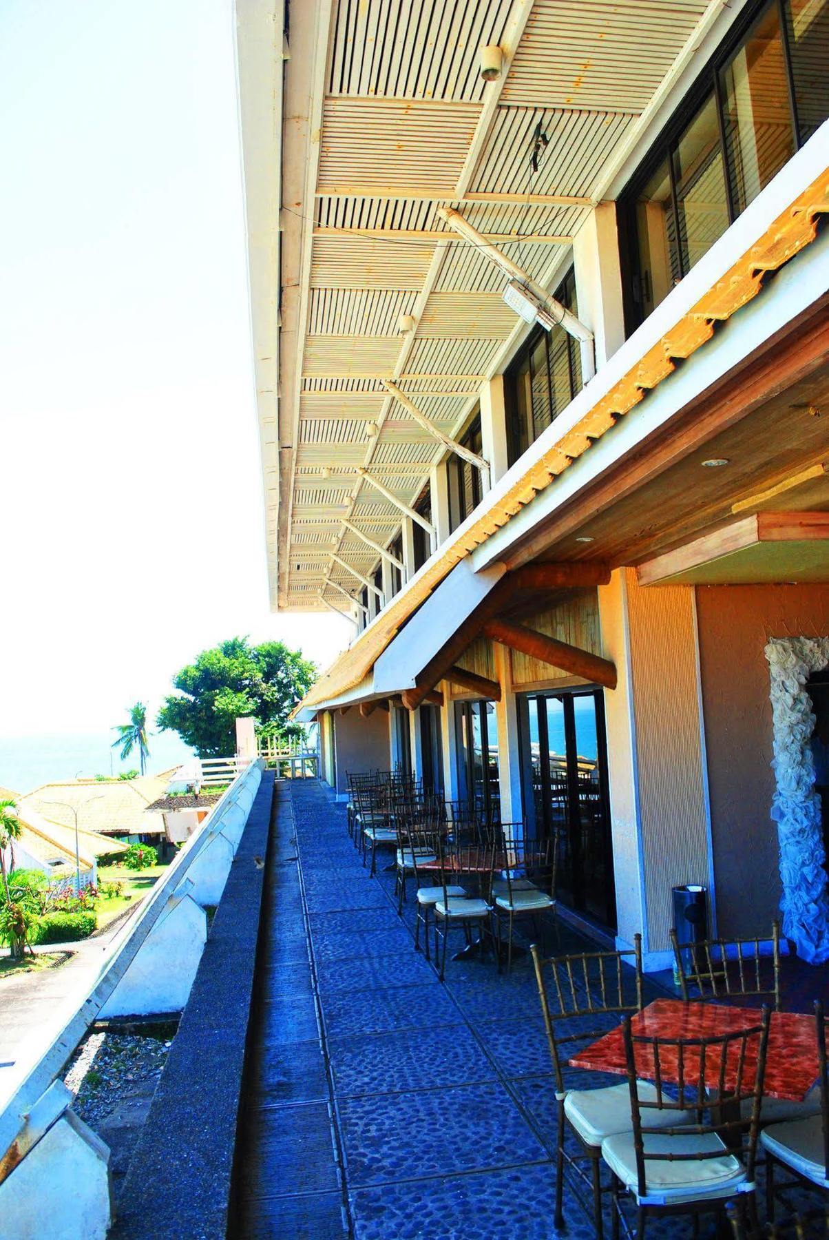Leyte Park Resort Hotel Tacloban Exterior foto